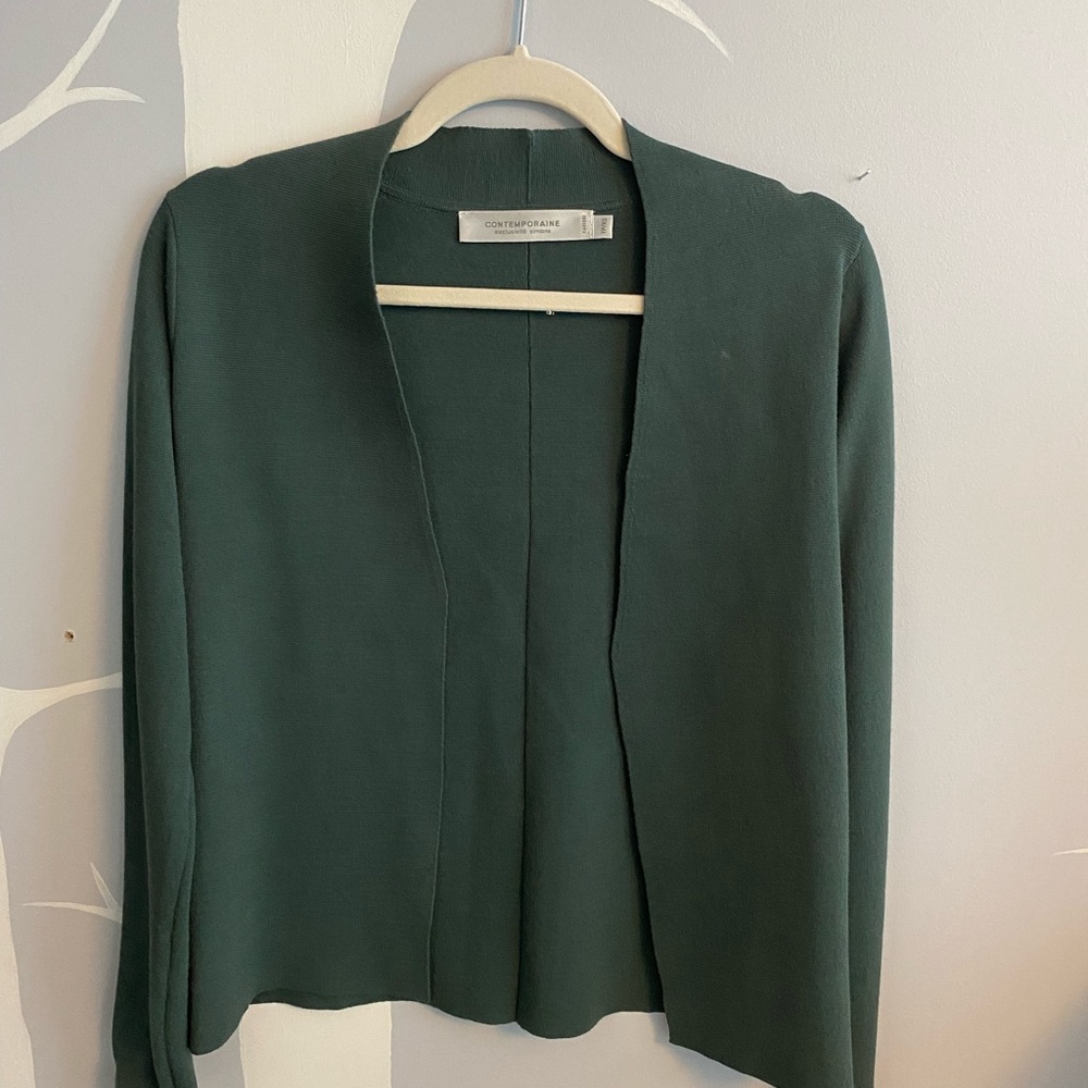 Simons minimalistic cardigan